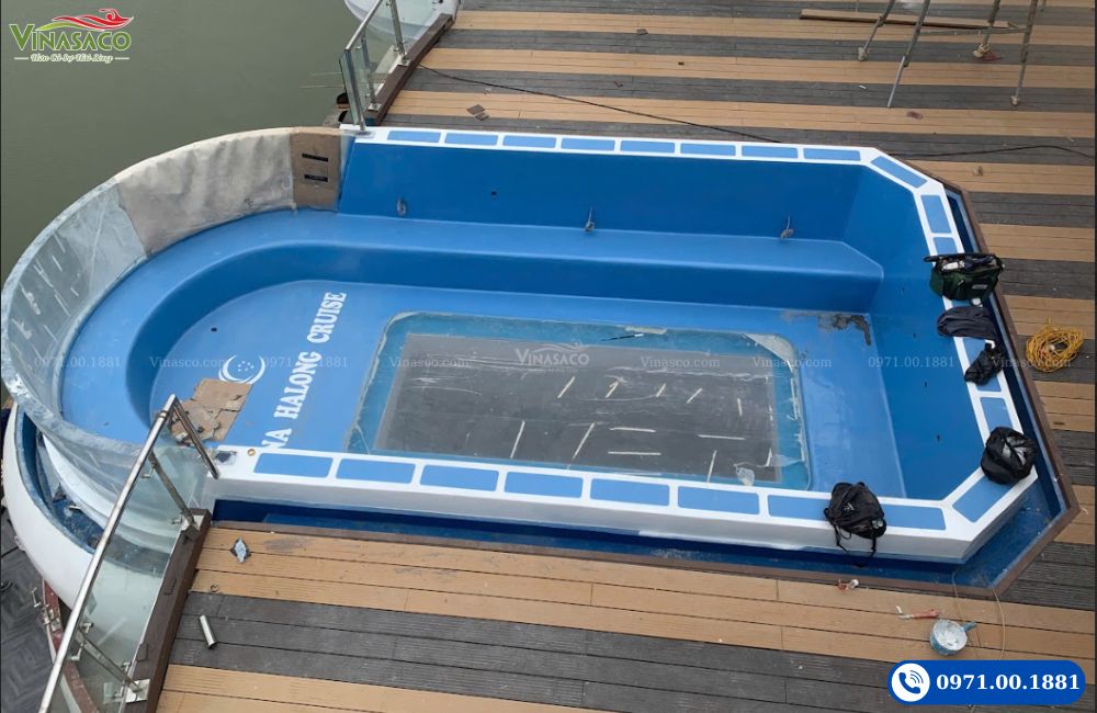 thi công bể bơi acrylic trong suốt