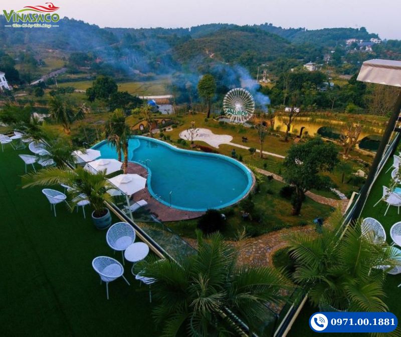 Bể bơi Melody Retreat Hòa Bình yên tĩnh, hòa mình với thiên nhiên núi rừng.