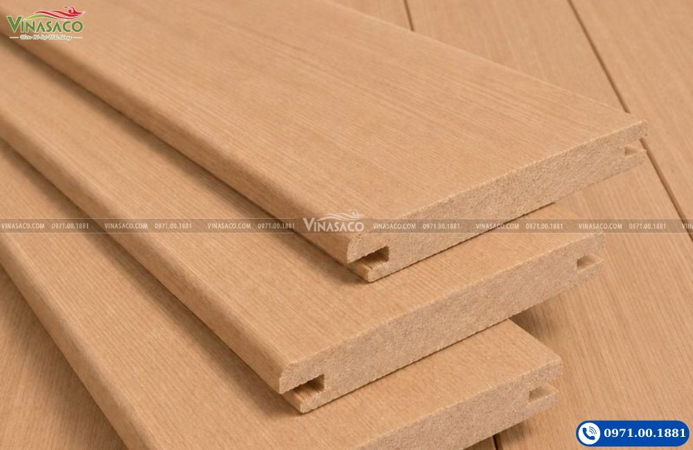 Gỗ Hemlock làm phòng xông hơi cao cấp