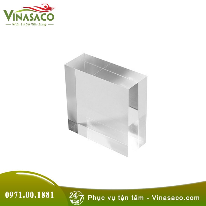Tấm Acrylic bể bơi trong suốt
