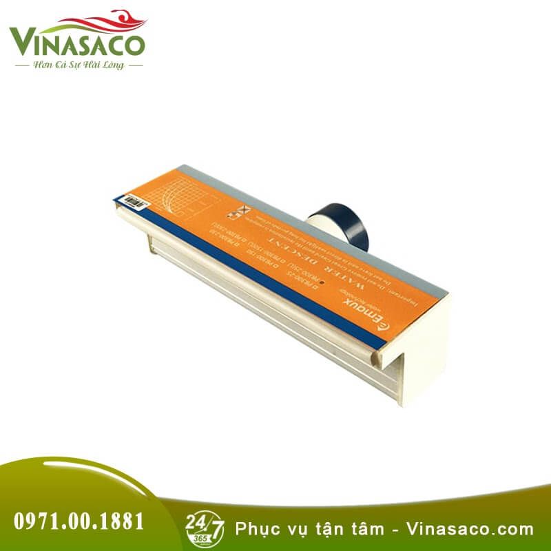 Thác nước xả tràn bể bơi