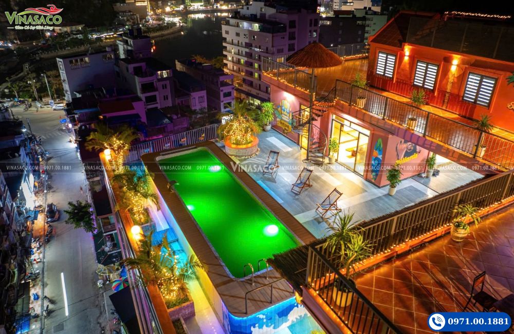 Bể bơi Composite khách sạn hoạt động kinh doanh