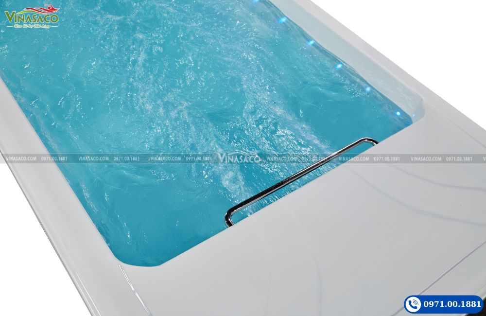 Đầu bơi ngược dòng trên Bể bơi thông minh Jacuzzi WS-S12-T