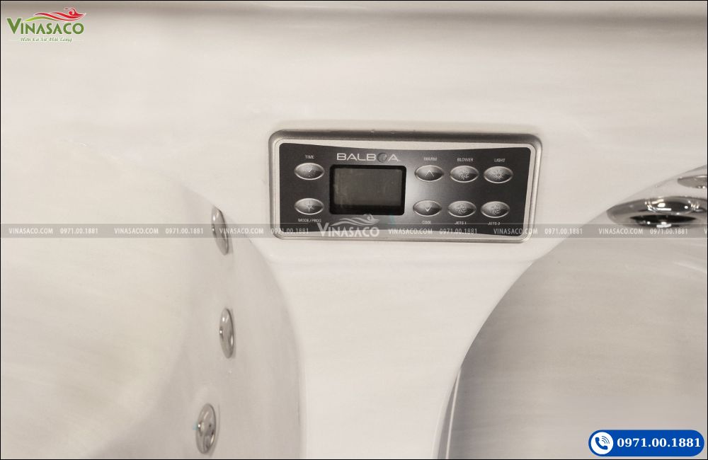 Bảng điều khiển Balboa trên Bể bơi thông minh Jacuzzi WS-S08M