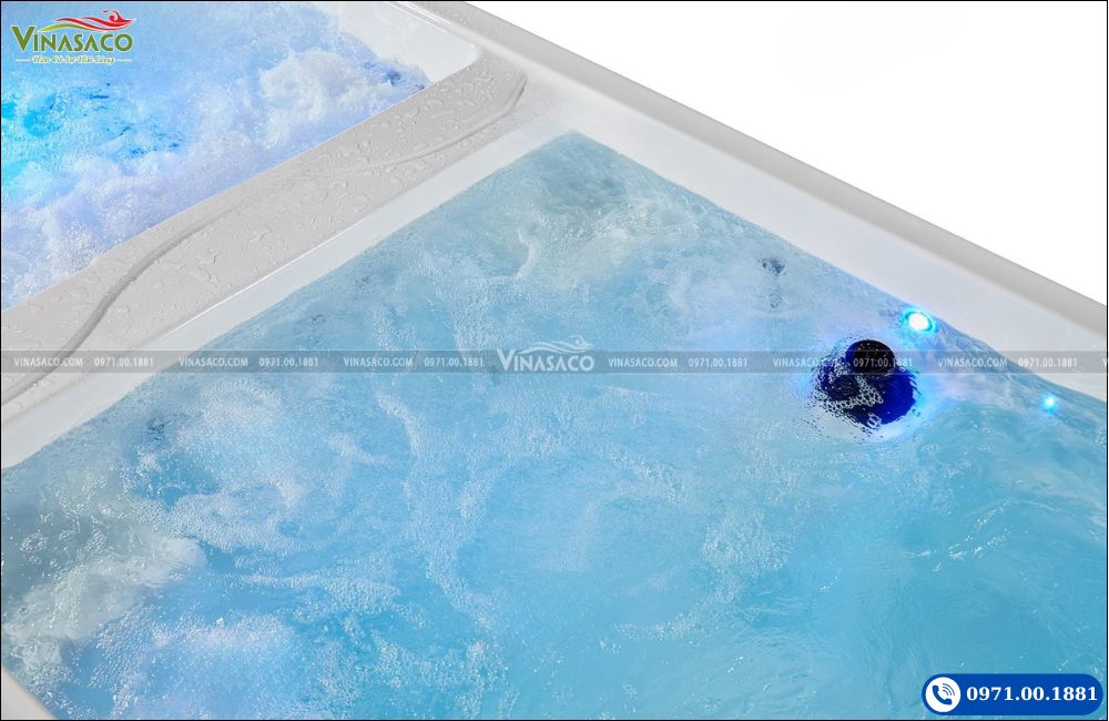 Hiệu ứng nước và thác nước trên Bể bơi thông minh Jacuzzi WS-S12