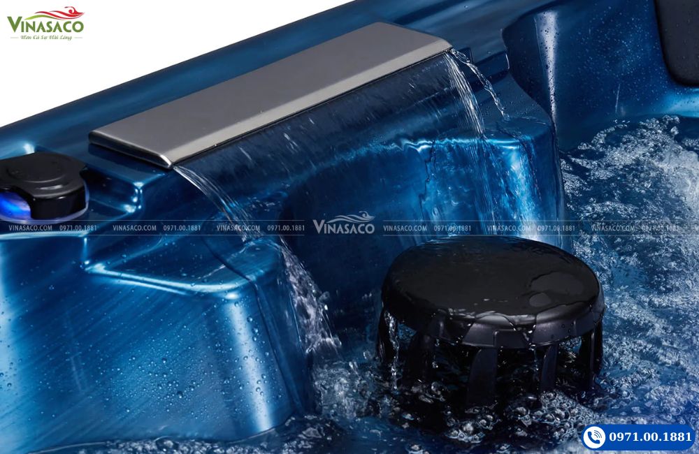 Thác nước inox trên bồn sục Jacuzzi WS-192H