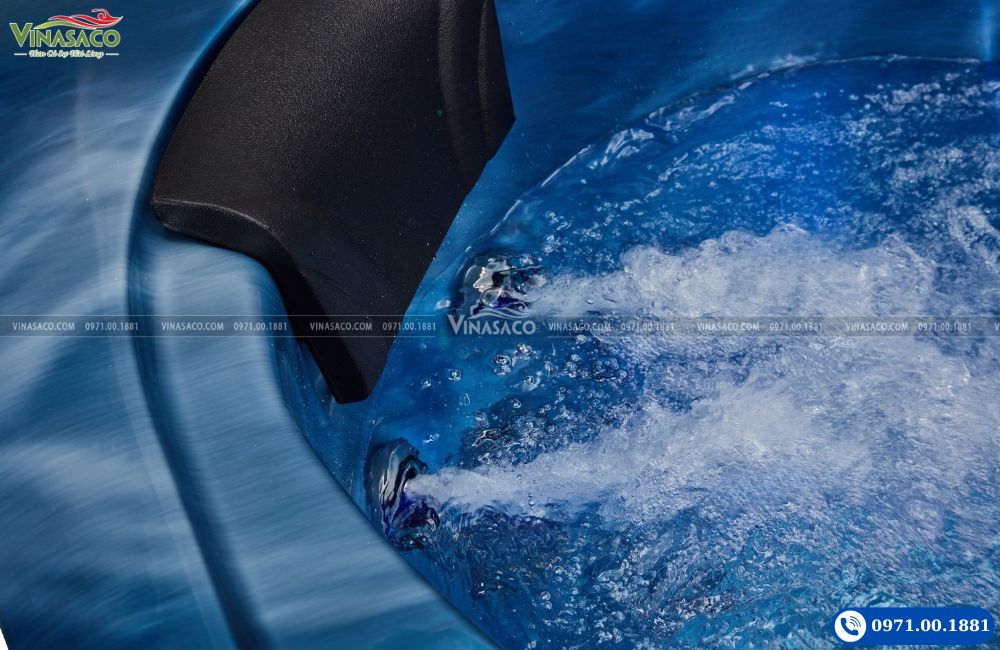 Hiệu ứng Hydrotherapy trên bồn sục Jacuzzi WS-694H