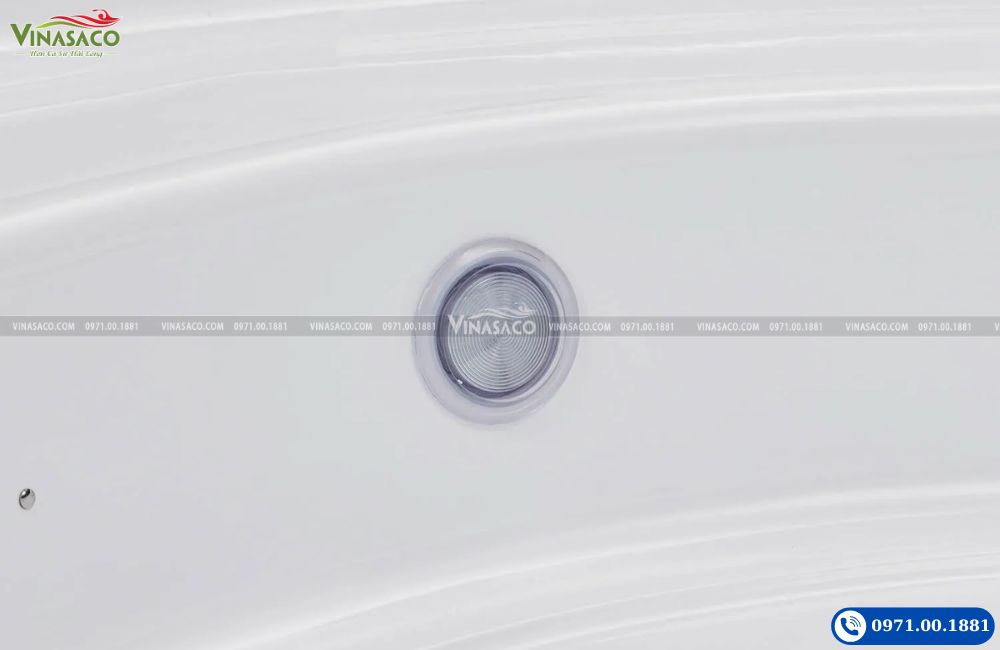đèn LED trên Bồn sục Jacuzzi WS-CP3200