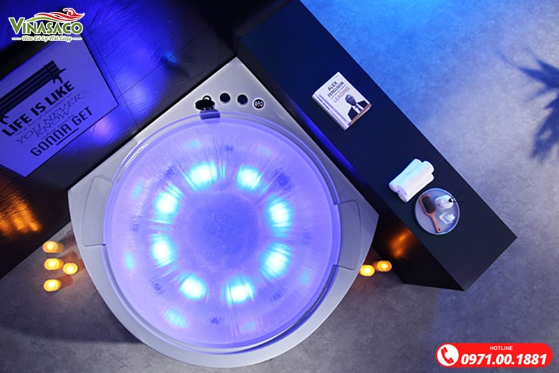 Hệ thống đèn led sinh động lắp đặt tại đáy bồn
