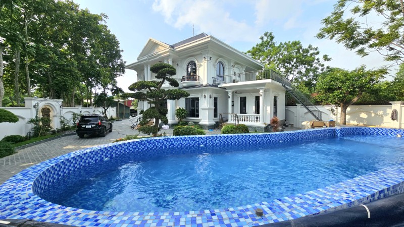 Thiết kế và thi công bể bơi&nbsp;gia đình anh Bằng