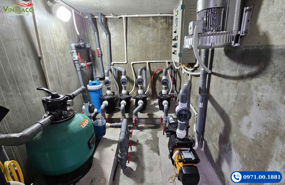 phòng kỹ thuật bể bơi gia đình tại Ciputra Hà Nội