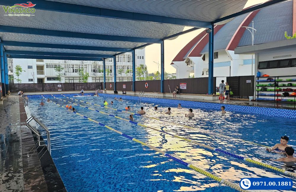 Bể bơi Trường THPT Chuyên Hùng Vương - Phú Thọ