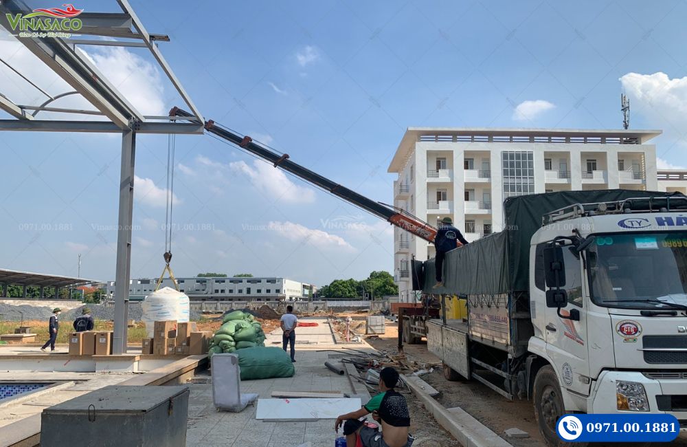 Vận chuyển thiết bị bể bơi Trường THPT Chuyên Hùng Vương Phú Thọ