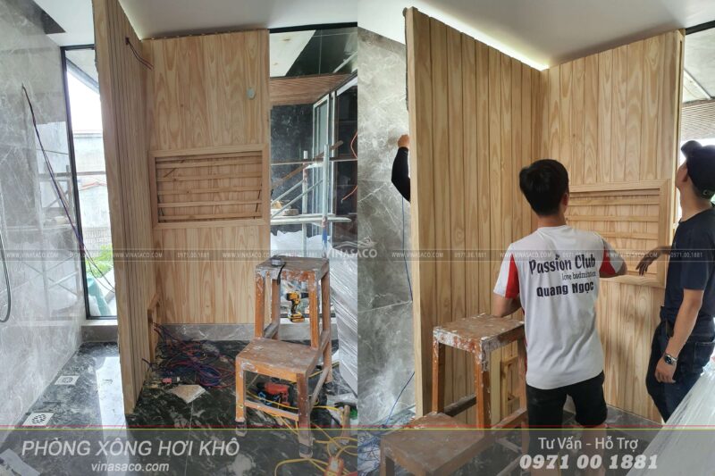 Kỹ thuật Vinasaco đang thi công phòng xông hơi 