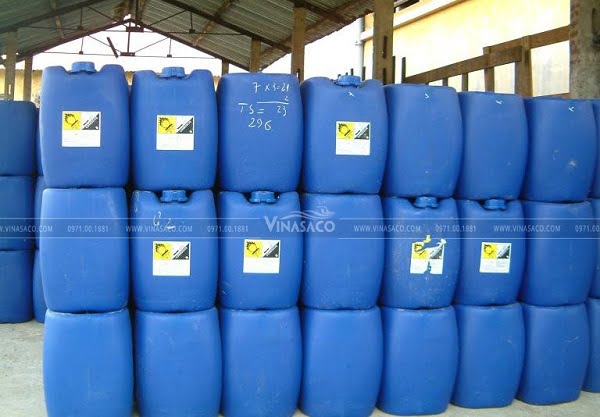 Hóa chất xử lý nước bể bơi HCL32%