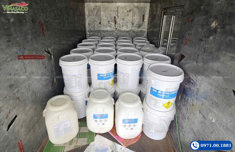 Hóa chất Clo xử lý nước bể bơi sẵn kho tại Vinasaco
