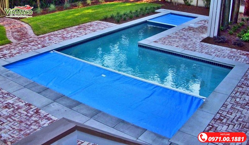 Tấm phủ bể bơi PVC tương thích với nhiều kích thước và quy mô bể bơi khác nhau
