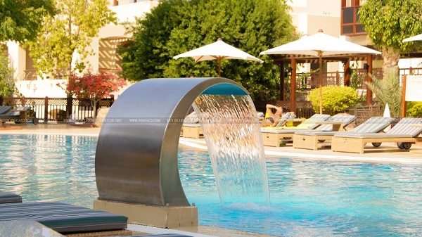 Cây phun nước dạng vòm