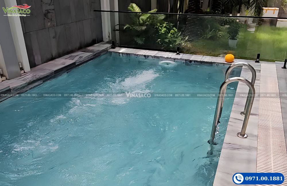 Bể bơi biệt thự lắp đầu bơi ngược dòng Emaux