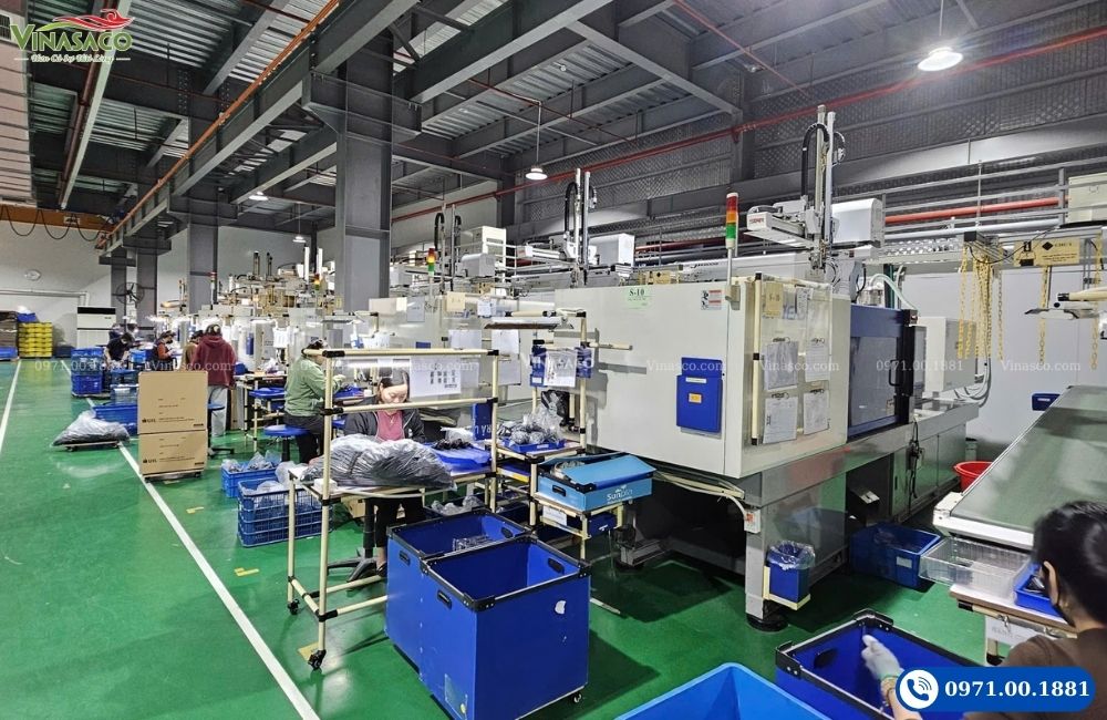 Dây chuyền sản xuất phụ kiện bể bơi Vinasaco