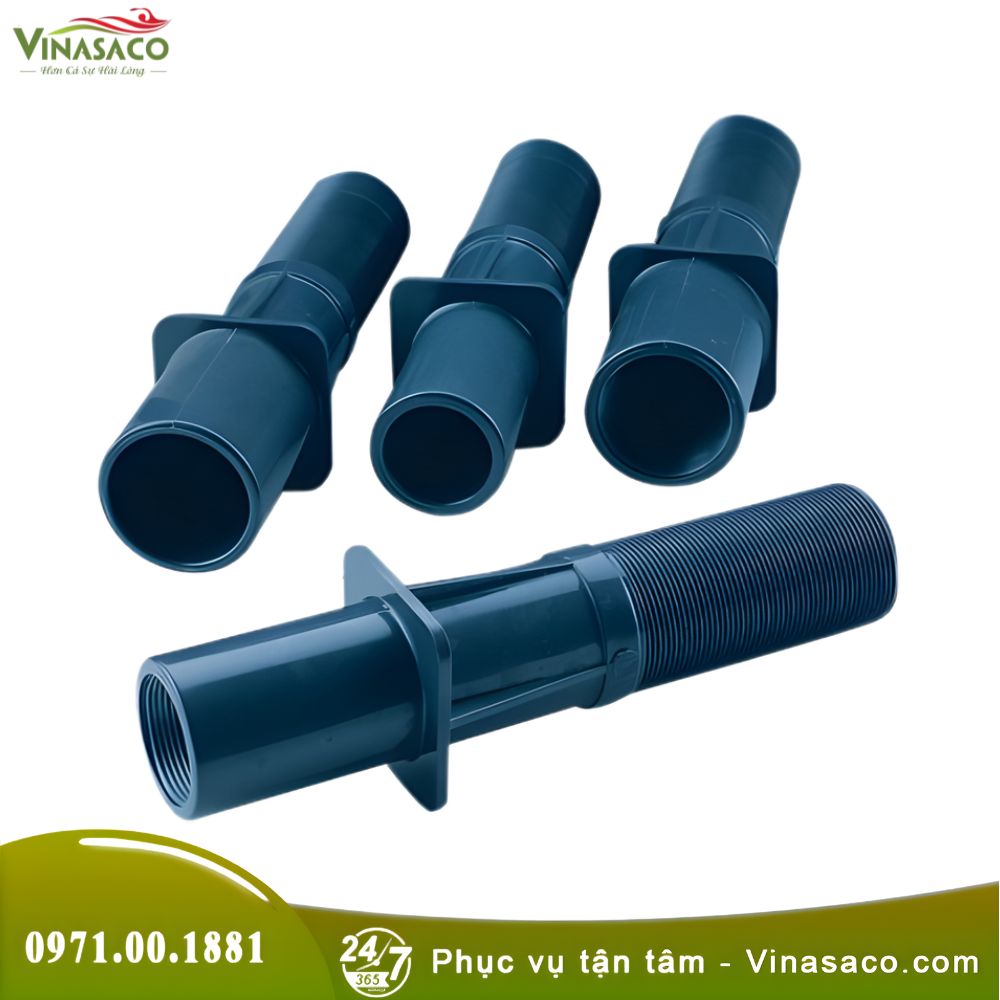 Ống xuyên thành bể bơi