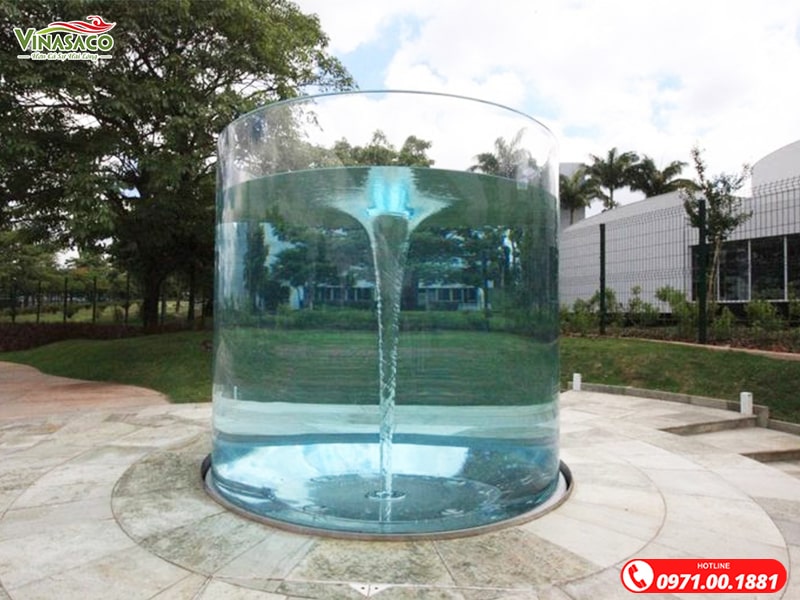 Ứng dụng của tấm Acrylic bể bơi trong suốt