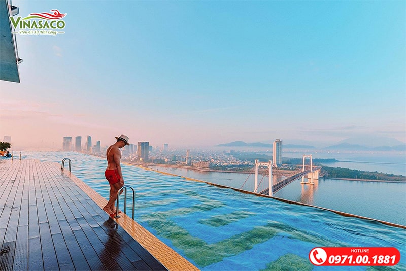 Bể bơi vô cực Danang Golden Bay Hotel 