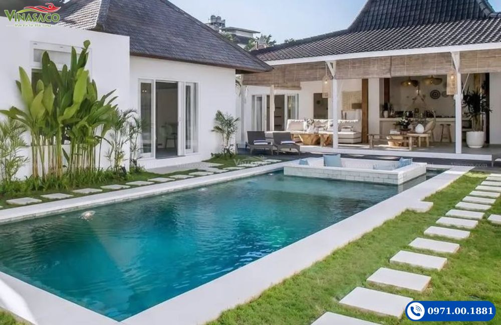 Mẫu thiết kế bể bơi mini sân vườn cho homestay đẹp