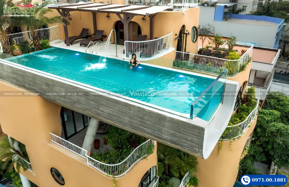Vinasaco thi công lắp đặt tấm Acrylic cho bể bơi trong suốt cao cấp