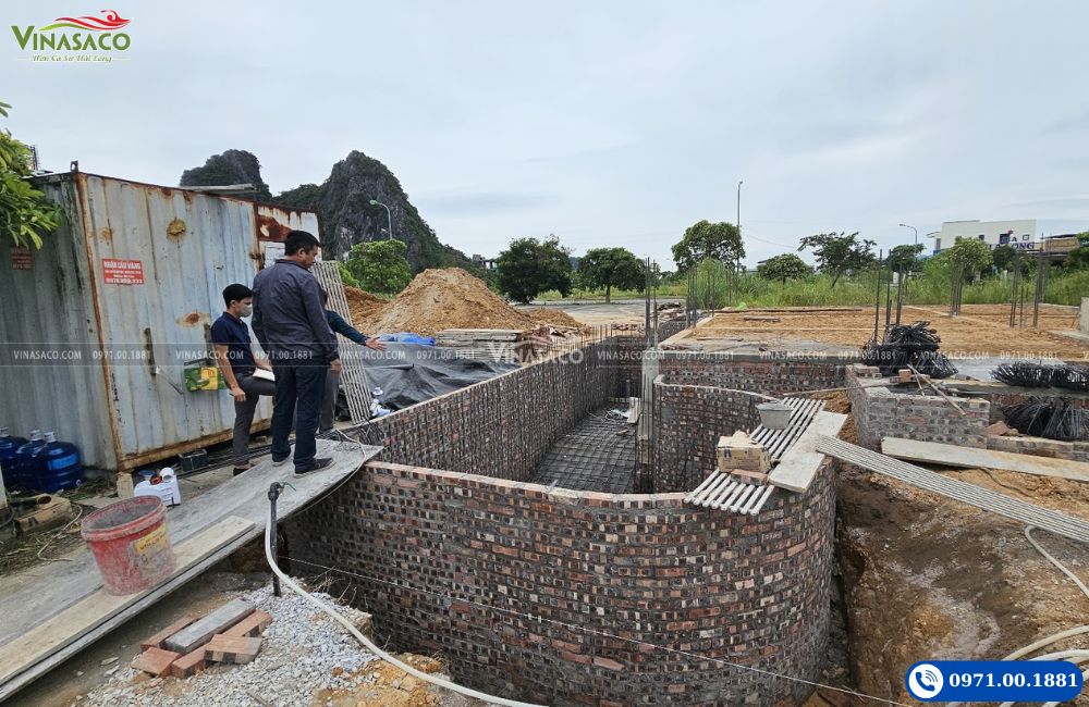 ky-thuat-vien-khao-sat-he-thong-be-boi