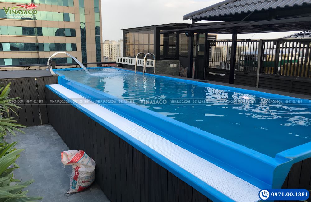 Bể bơi Composite gia đình hoàn thiện tại 520 Nguyễn Văn Cừ Hà Nội