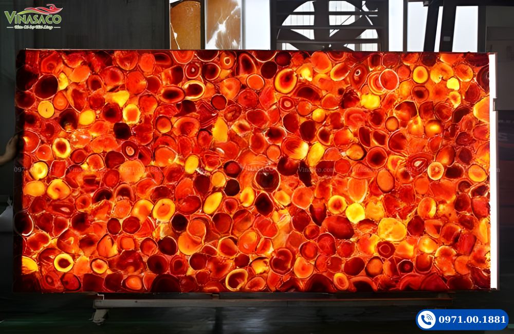 Đá Agate xuyên sáng màu đỏ cao cấp cho phòng xông hơi